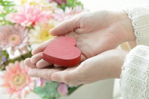 彼女が幸せを感じるサプライズなプレゼント